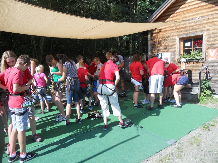 2014_08_09 Ausflug Kletterpark Rosenburg (33)